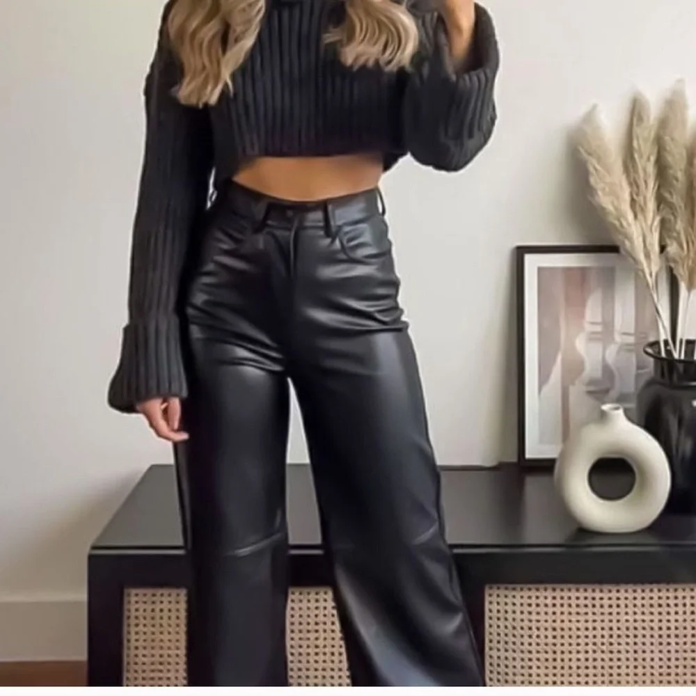 Because of Alice. Black Leather Jacket and Pants Set - Picture 9 of 9